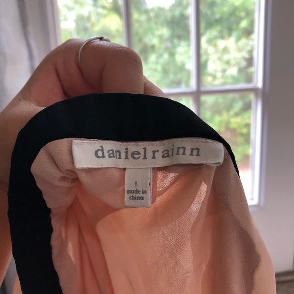 pleaded midi Danielrainn skirt! - Picture 3 of 3